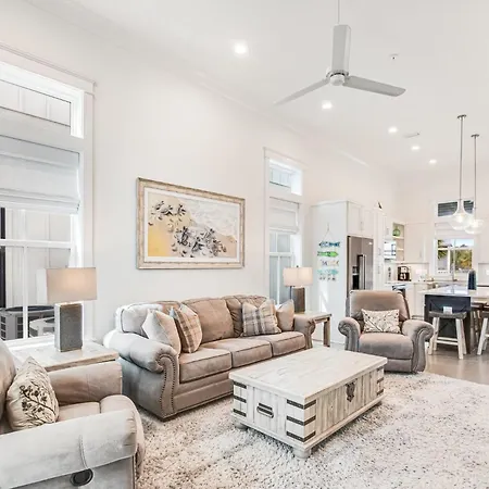 Belle Vue Bvr03 By Liquid Life Villa